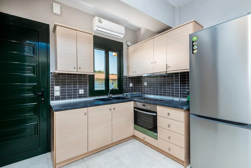 Toroni Blue Apartment