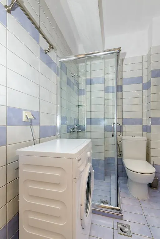 Toroni Blue Apartment