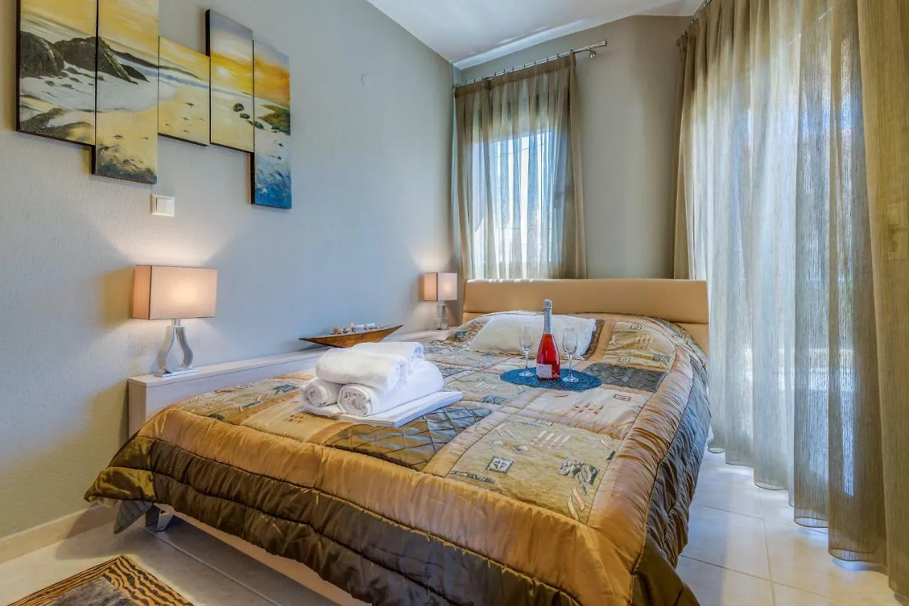 Toroni Blue Apartment Greece