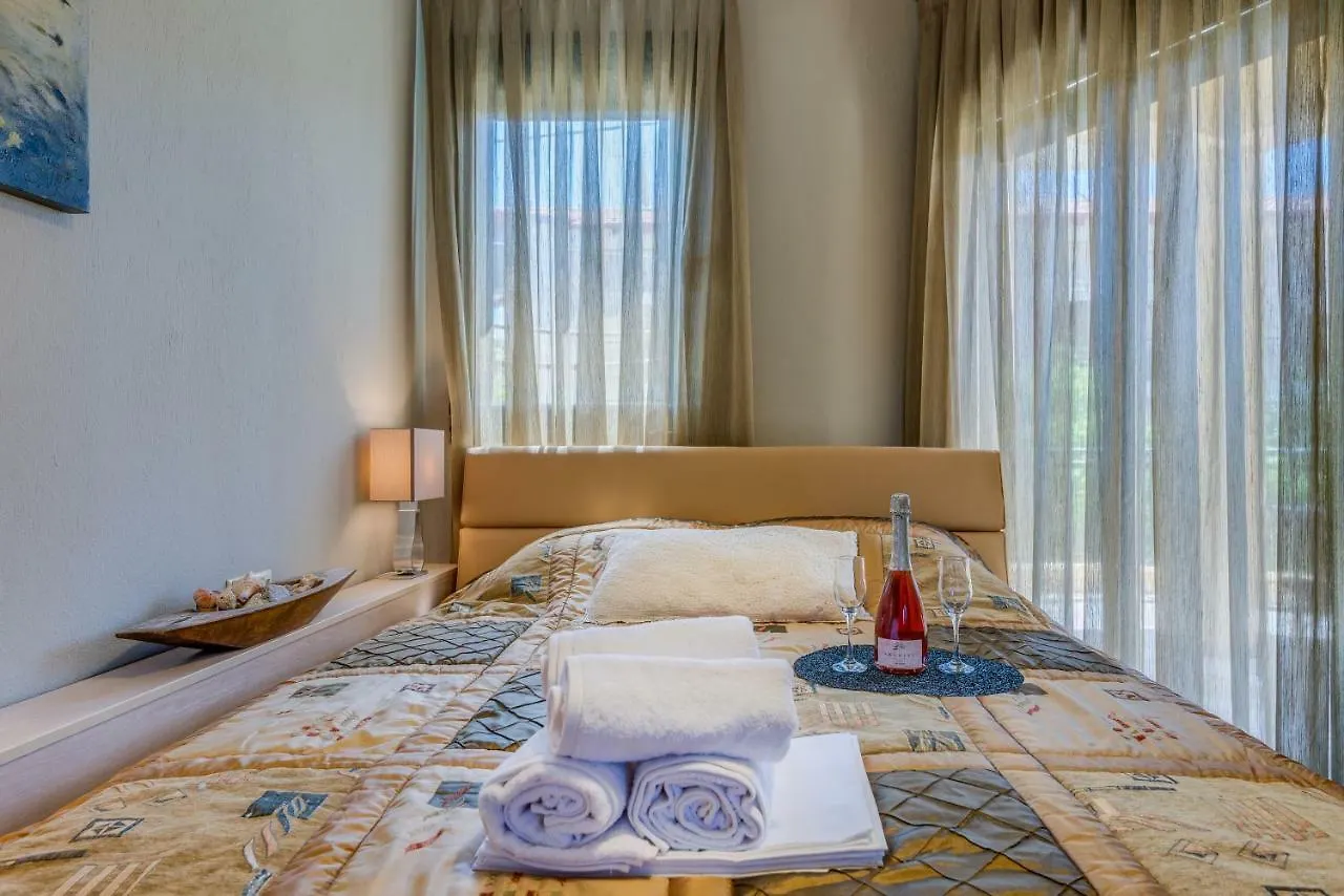 Toroni Blue Apartment Greece