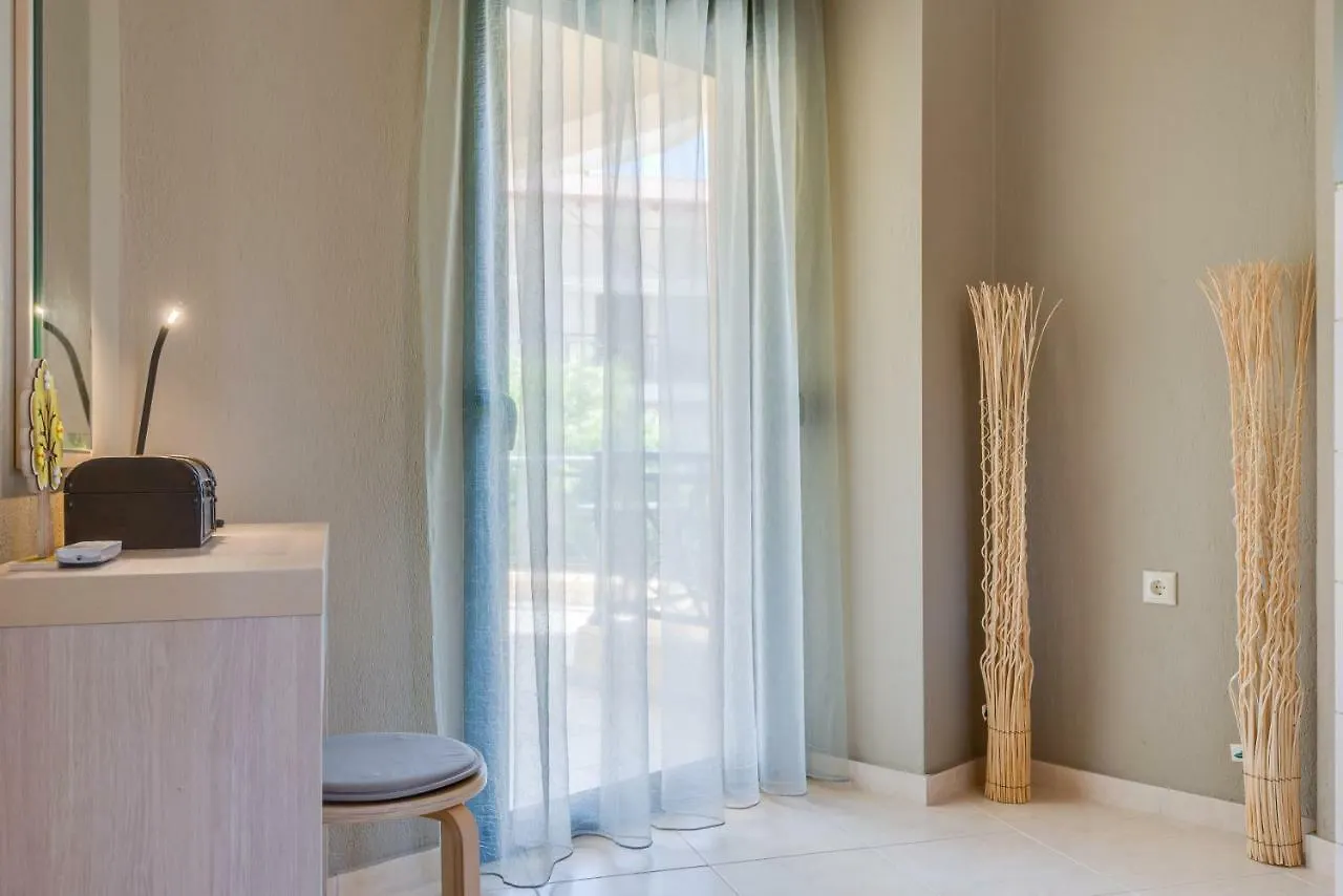 Toroni Blue Apartment